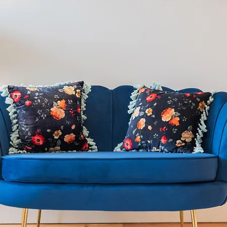 Glamour By The River * Oporto