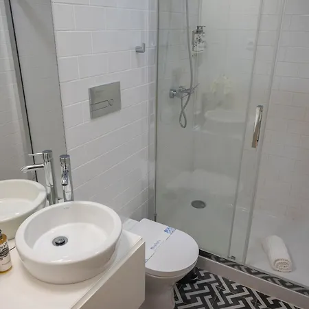 Glamour By The River Apartment Porto