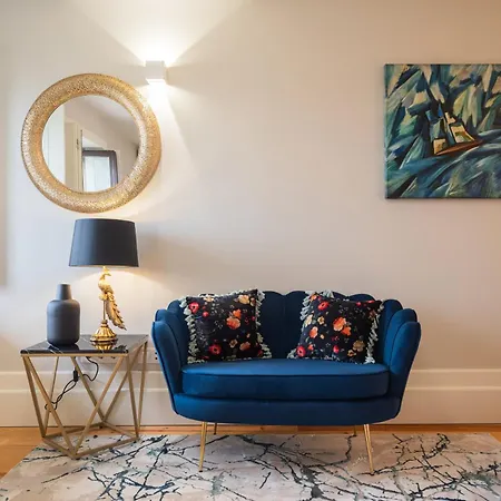 Glamour By The River