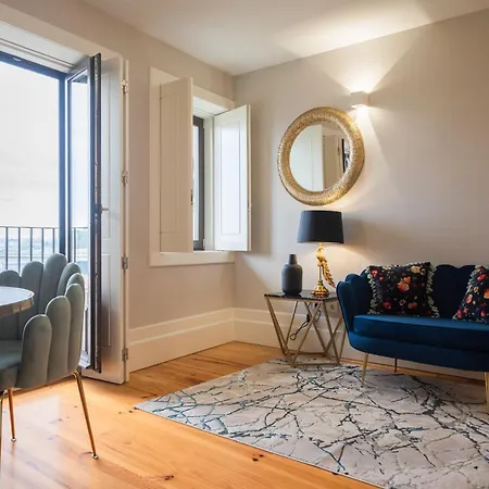 Glamour By The River Apartment Porto