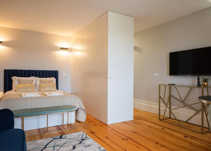 Glamour By The River Πόρτο