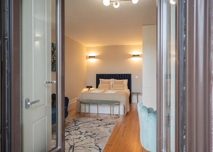 Glamour By The River Apartman *